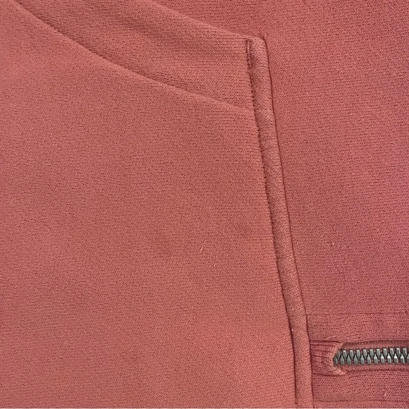 Lulu Lemon Scuba quarter zip - Picture 4 of 4